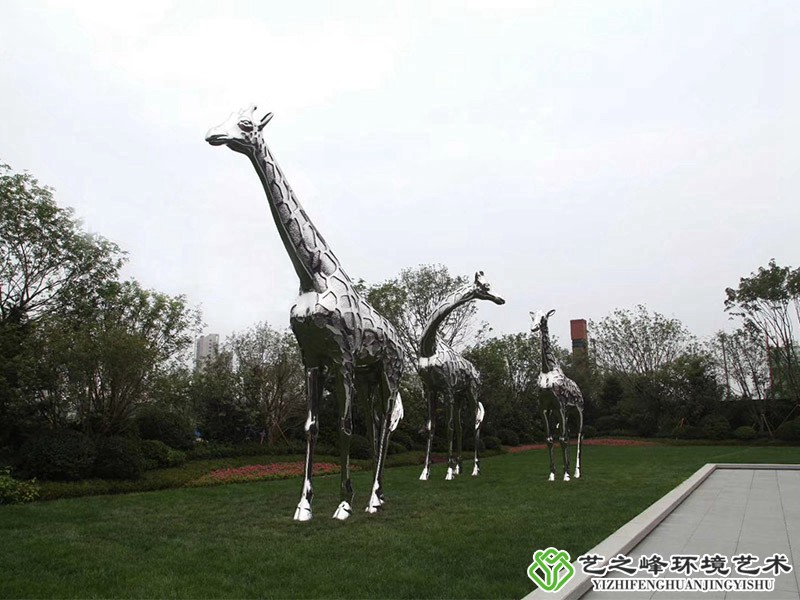 公园长颈鹿不锈钢雕塑